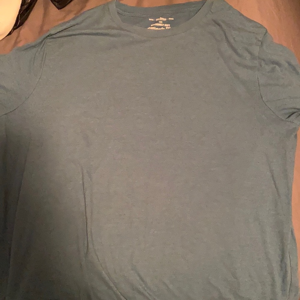 Blue T-shirt. Urban Pipeline.